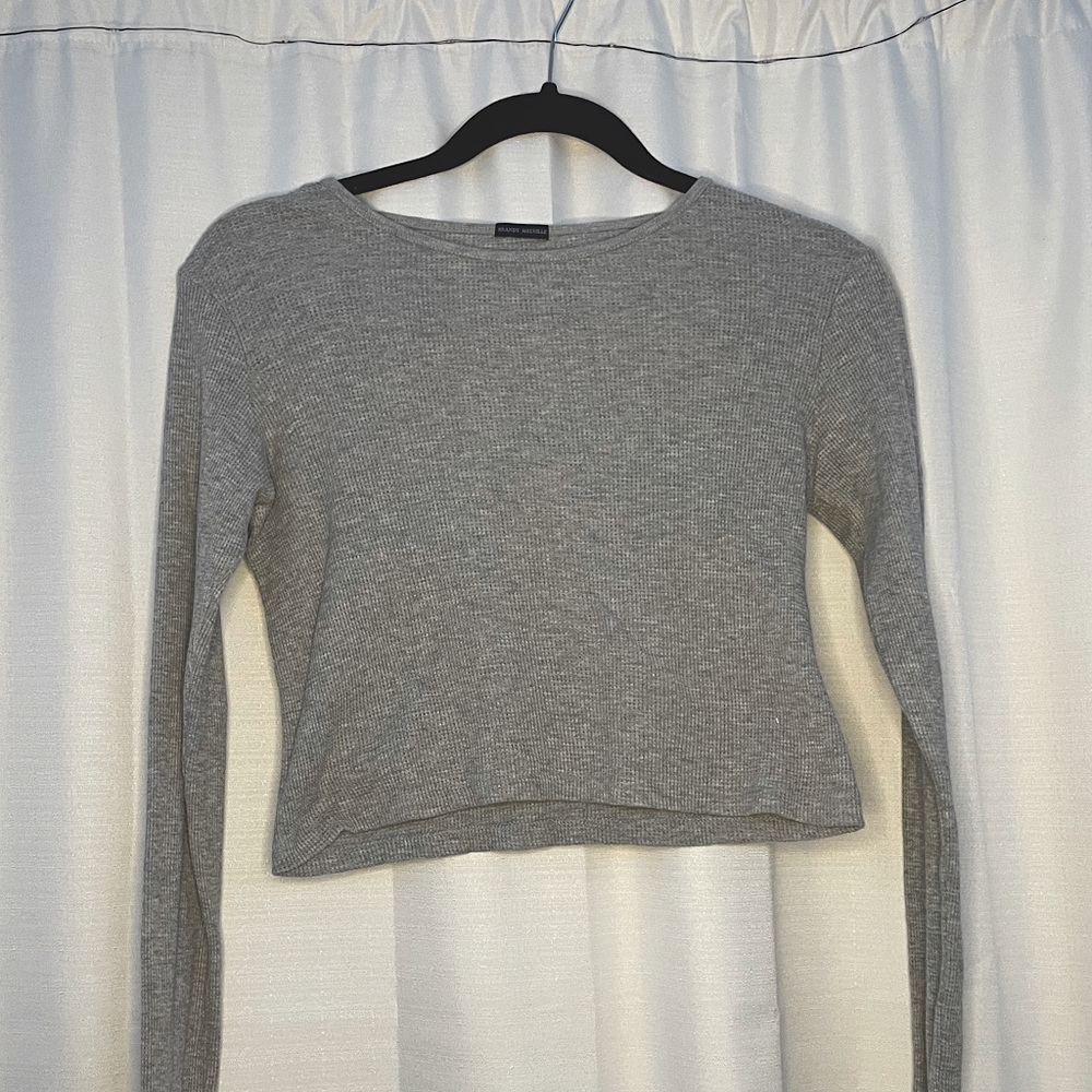brandy melville gray cropped long sleeve
